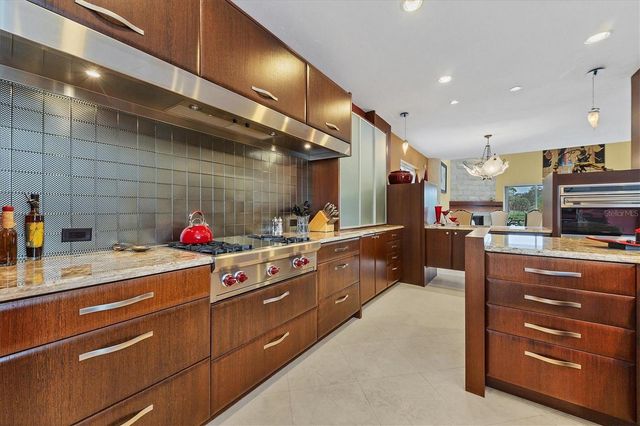 7716 CLUB LANE, Sarasota, FL 34238