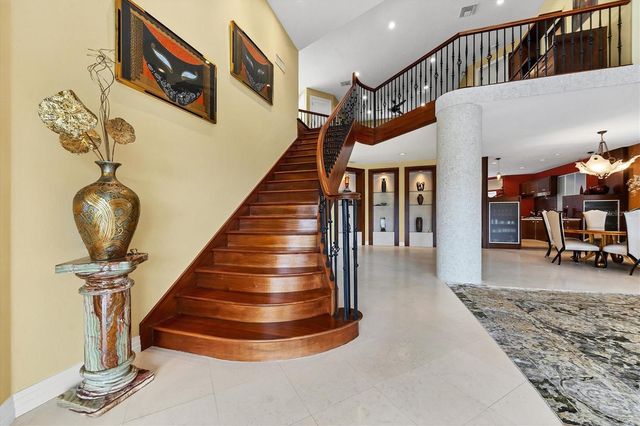 7716 CLUB LANE, Sarasota, FL 34238