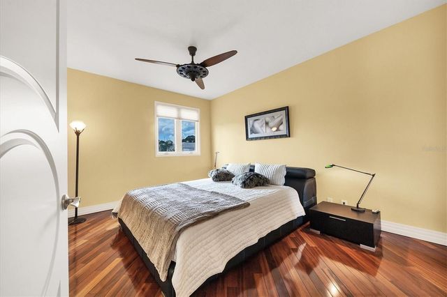 7716 CLUB LANE, Sarasota, FL 34238