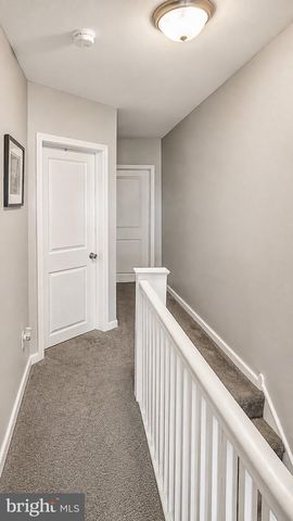 5867 UPLAND WAY, Philadelphia, PA 19131