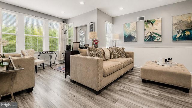 5867 UPLAND WAY, Philadelphia, PA 19131