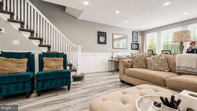 5867 UPLAND WAY, Philadelphia, PA 19131