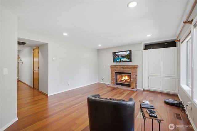 1228 SW 330th Place, Federal Way, WA 98023