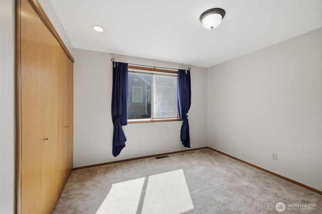 1228 SW 330th Place, Federal Way, WA 98023