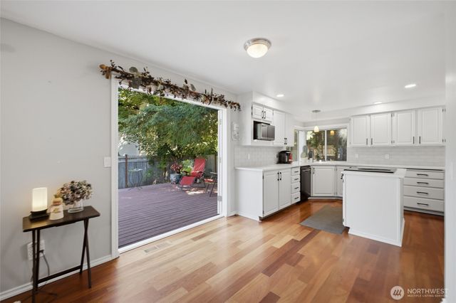 1228 SW 330th Place, Federal Way, WA 98023
