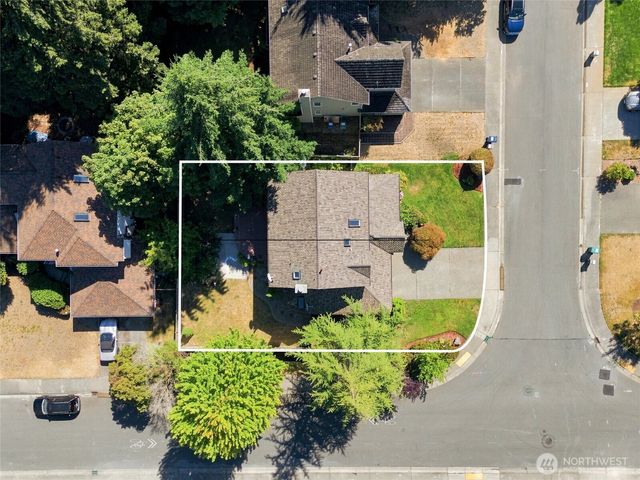 1228 SW 330th Place, Federal Way, WA 98023