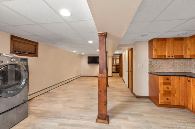 168-54 118th Road, Jamaica, NY 11434