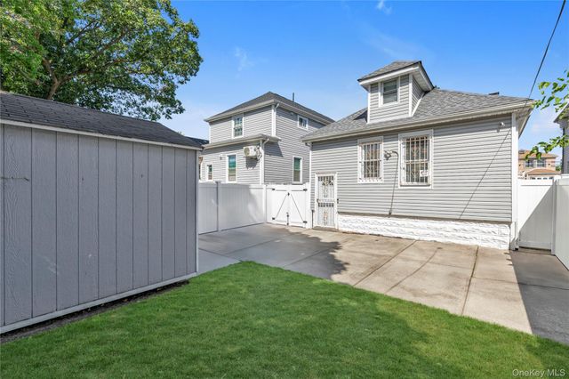 168-54 118th Road, Jamaica, NY 11434