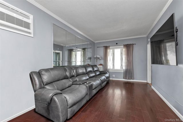 168-54 118th Road, Jamaica, NY 11434