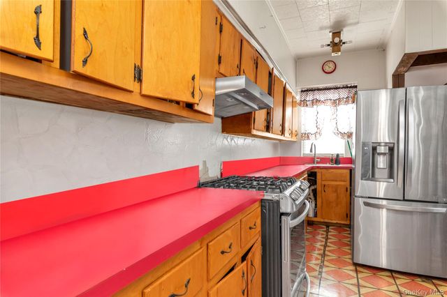 168-54 118th Road, Jamaica, NY 11434