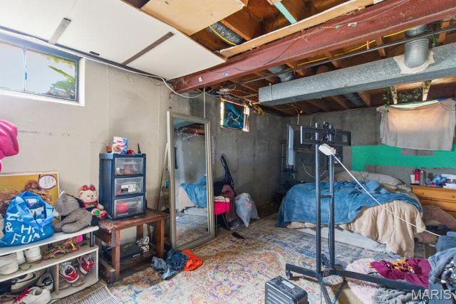 1913 Park Avenue, St Charles, MO 63301