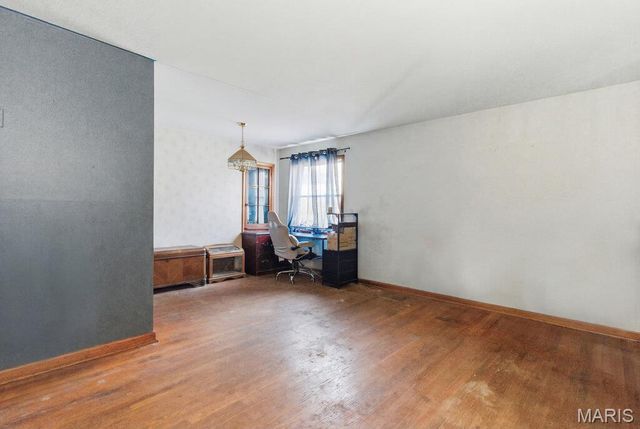 1913 Park Avenue, St Charles, MO 63301