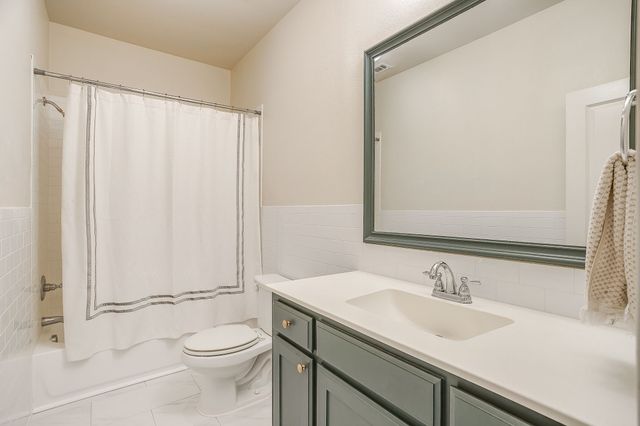 12049 Carlin Drive, Fort Worth, TX 76108