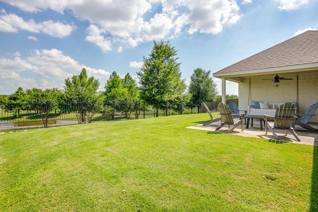 12049 Carlin Drive, Fort Worth, TX 76108