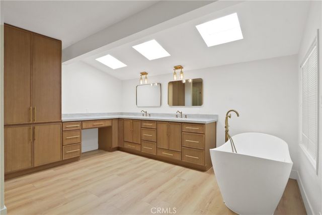 1621 Cornwall, Newport Beach, CA 92660