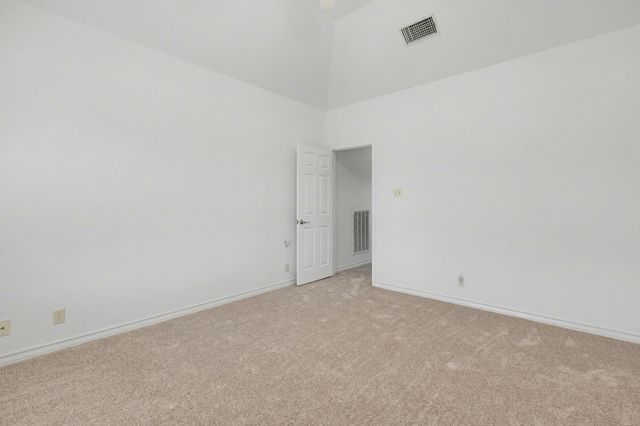 301 Sundance TRL, Dripping Springs, TX 78620