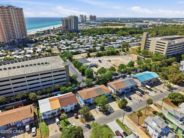 628 W Caladium Circle D, Panama City Beach, FL 32413
