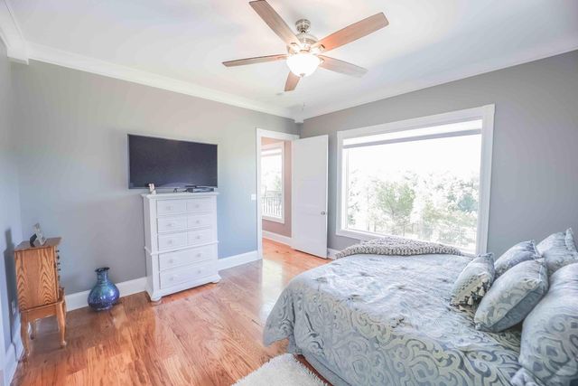 269 W Canterbury, Bronston, KY 42518