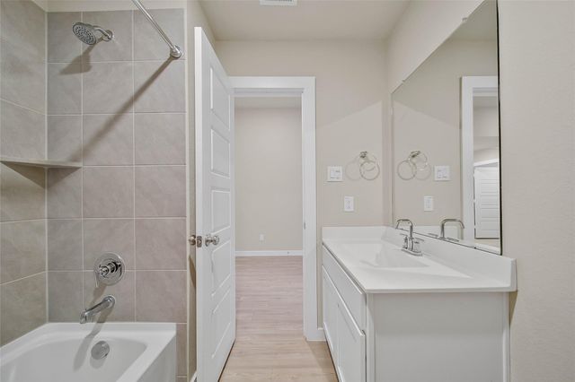 1016 Brighton Orchards Ln, Magnolia, TX 77354