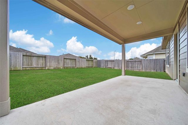 1016 Brighton Orchards Ln, Magnolia, TX 77354