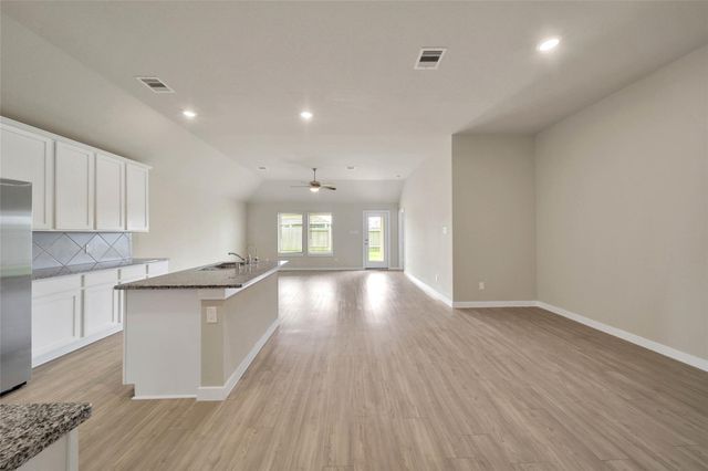1016 Brighton Orchards Ln, Magnolia, TX 77354