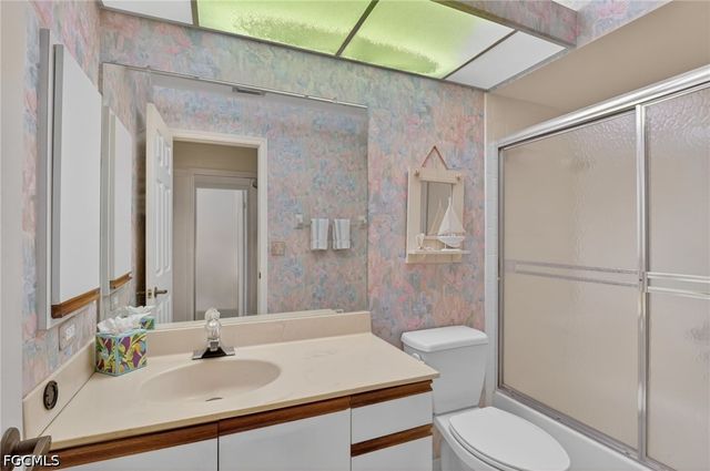 12130 Kelly Greens BLVD 104, Fort Myers, FL 33908