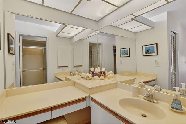 12130 Kelly Greens BLVD 104, Fort Myers, FL 33908