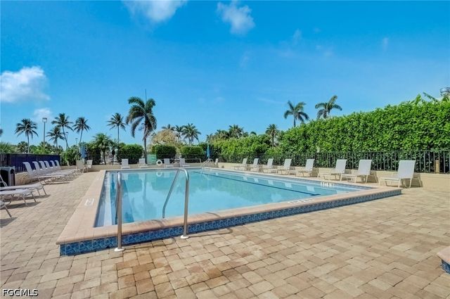 12130 Kelly Greens BLVD 104, Fort Myers, FL 33908