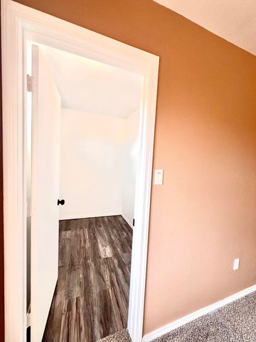 9808 MORNING SUN Trail SW, Albuquerque, NM 87121