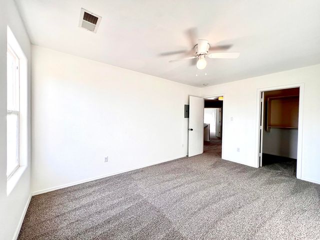 9808 MORNING SUN Trail SW, Albuquerque, NM 87121
