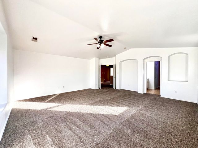9808 MORNING SUN Trail SW, Albuquerque, NM 87121