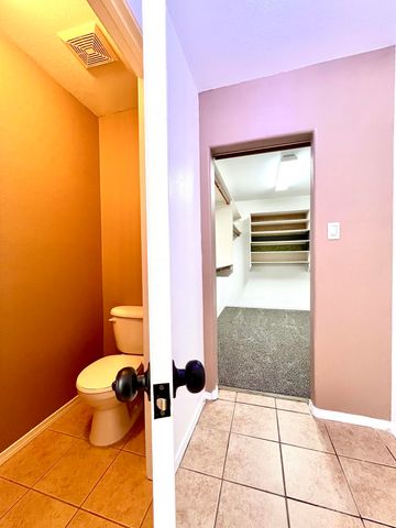 9808 MORNING SUN Trail SW, Albuquerque, NM 87121