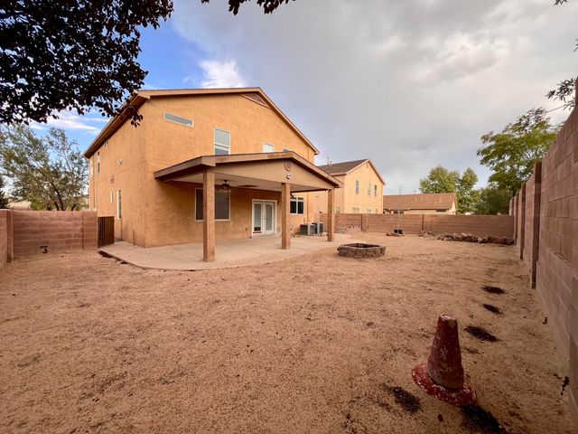 9808 MORNING SUN Trail SW, Albuquerque, NM 87121