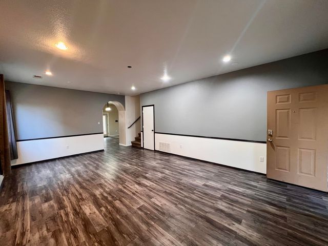 9808 MORNING SUN Trail SW, Albuquerque, NM 87121