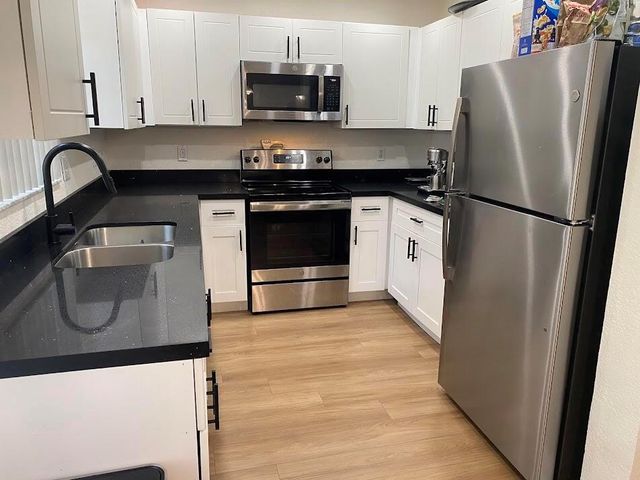 2130 SW 87th Way, Miramar, FL 33025