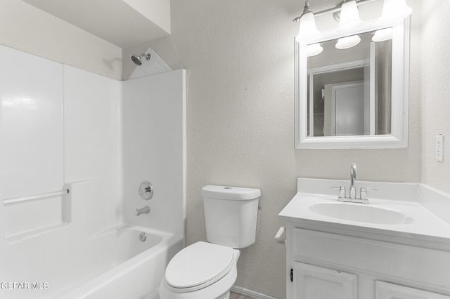 12433 CARLOS BOMBACH Avenue, El Paso, TX 79928
