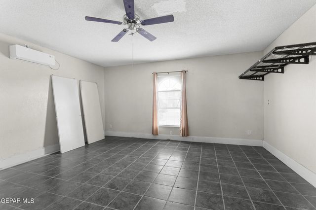 12433 CARLOS BOMBACH Avenue, El Paso, TX 79928