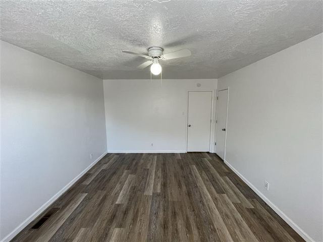 3505 Lafayette Drive NE Apt C, Albuquerque, NM 87107