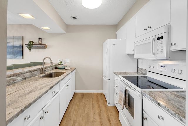 9553 Edgerton Dr Apt D9, Myrtle Beach, SC 29572