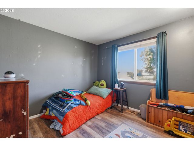 1416 N EVERGREEN Ave, Stayton, OR 97383