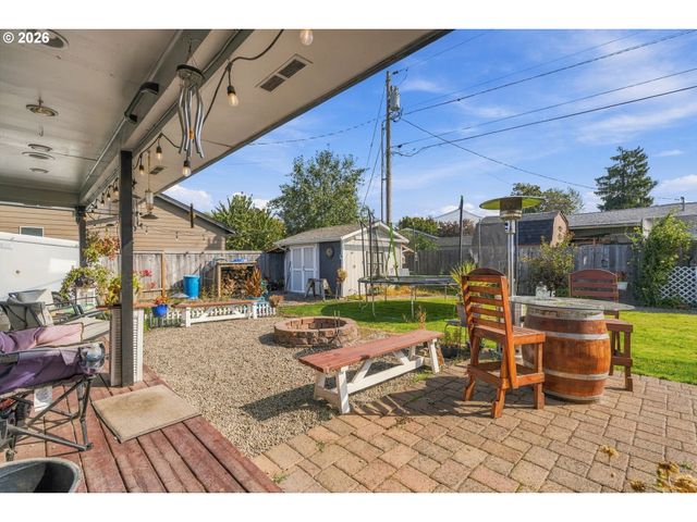 1416 N EVERGREEN Ave, Stayton, OR 97383