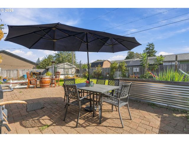 1416 N EVERGREEN Ave, Stayton, OR 97383
