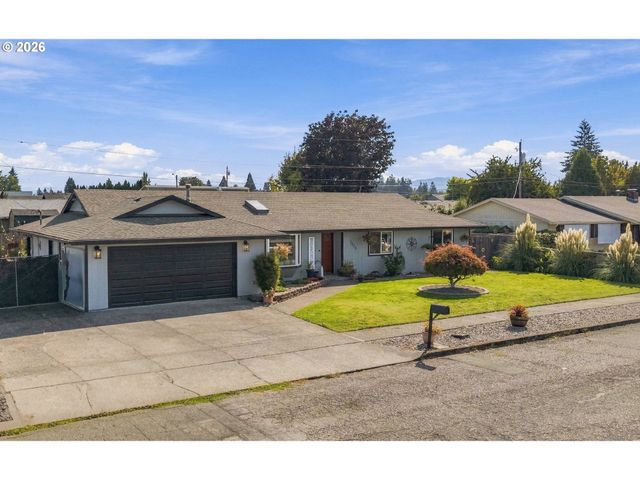 1416 N EVERGREEN Ave, Stayton, OR 97383