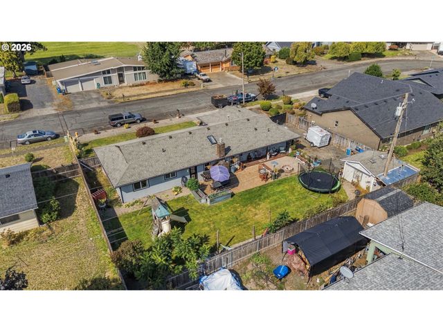1416 N EVERGREEN Ave, Stayton, OR 97383