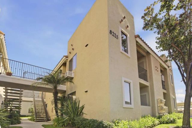 8215 Jade Coast Road, San Diego, CA 92126