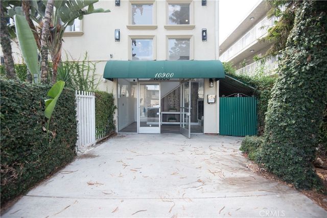 10900 Blix 5, North Hollywood, CA 91602