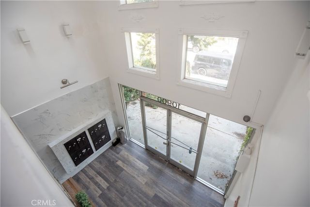 10900 Blix 5, North Hollywood, CA 91602