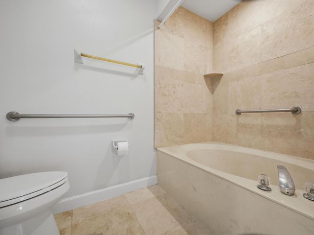 6513 Marissa Circle, Lake Worth, FL 33467