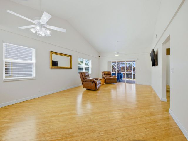 6513 Marissa Circle, Lake Worth, FL 33467