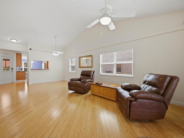 6513 Marissa Circle, Lake Worth, FL 33467